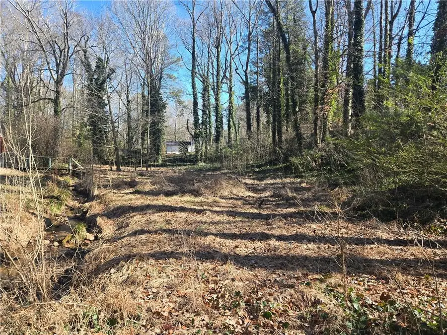 5674 Woodland Drive, Acworth, GA 30102 - Image #3