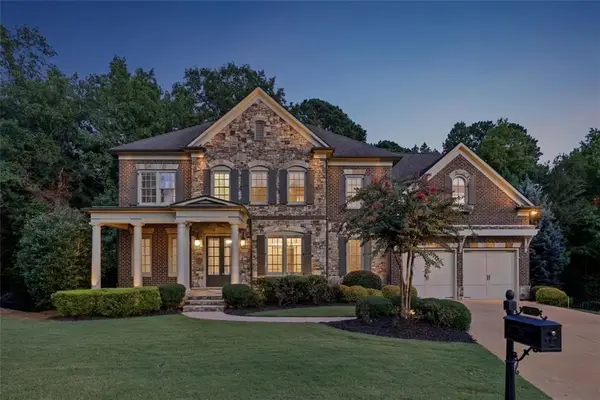 1070 Stonegrove Lane, Roswell, GA 30075