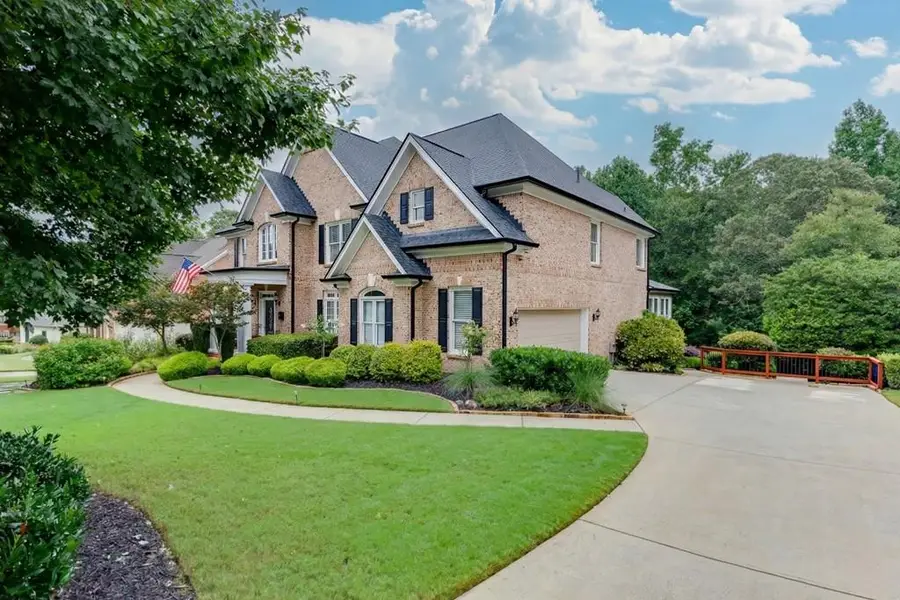 382 Spring Willow Drive, Sugar Hill, GA 30518 - Image #2