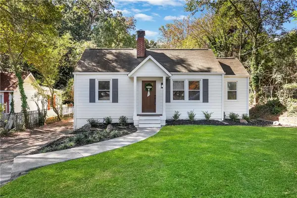 207 Walthall Street Nw, Marietta, GA 30064