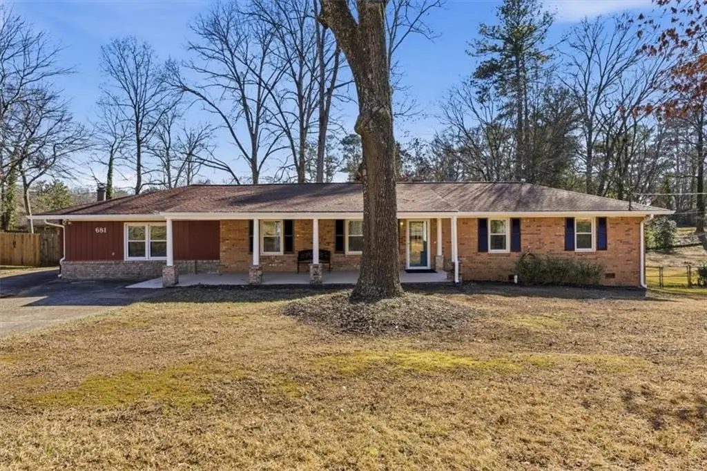 681 Manor Ridge Drive Sw, Mableton, GA 30126 - Image #1