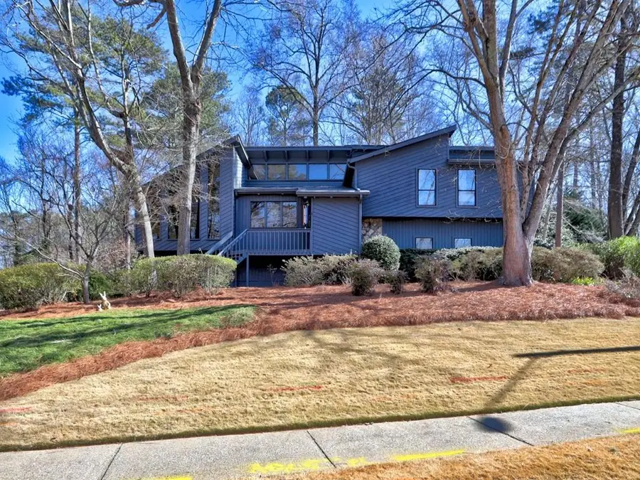 1584 Sandpoint Drive Ne, Roswell, GA 30075 - Image #3