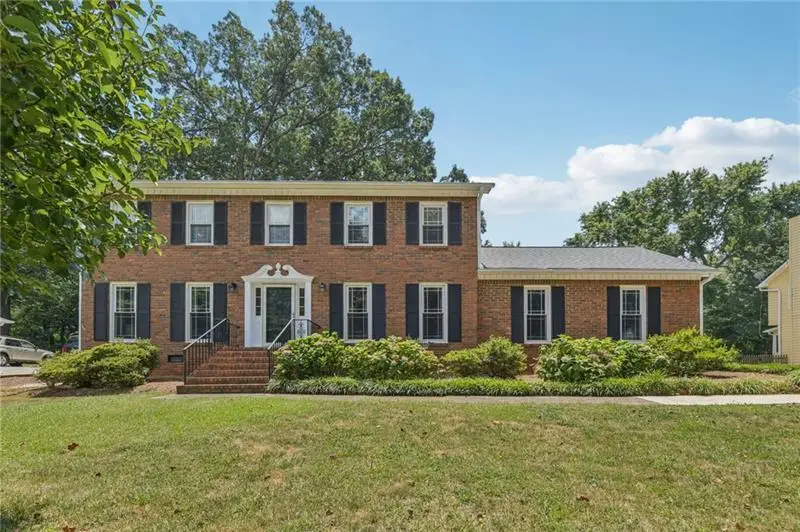 2412 Meadowglen Trail, Snellville, GA 30078 - Image #1