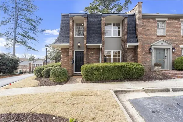 27 Old Ivy Square Ne, Atlanta, GA 30342