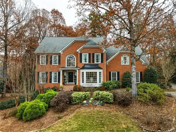 1561 Halisport Lake Drive Nw, Kennesaw, GA 30152