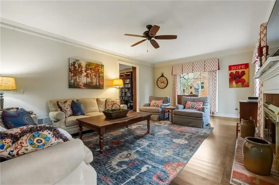 1561 Halisport Lake Drive Nw, Kennesaw, GA 30152 - Image #3