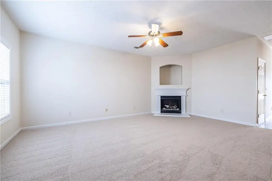 1476 Ashley Way, East Point, GA 30344 - Image #3