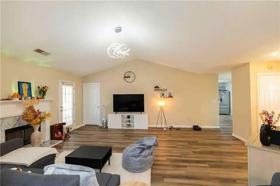 199 Amelia Creek Way, Lawrenceville, GA 30045 - Image #3