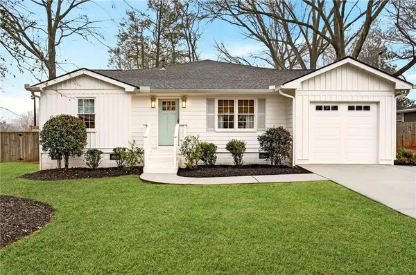 953 Sharon Circle Se, Smyrna, GA 30080