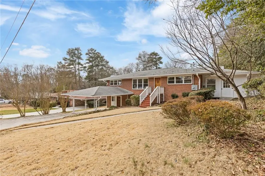 454 Jo Ann Drive Se, Marietta, GA 30067 - Image #2