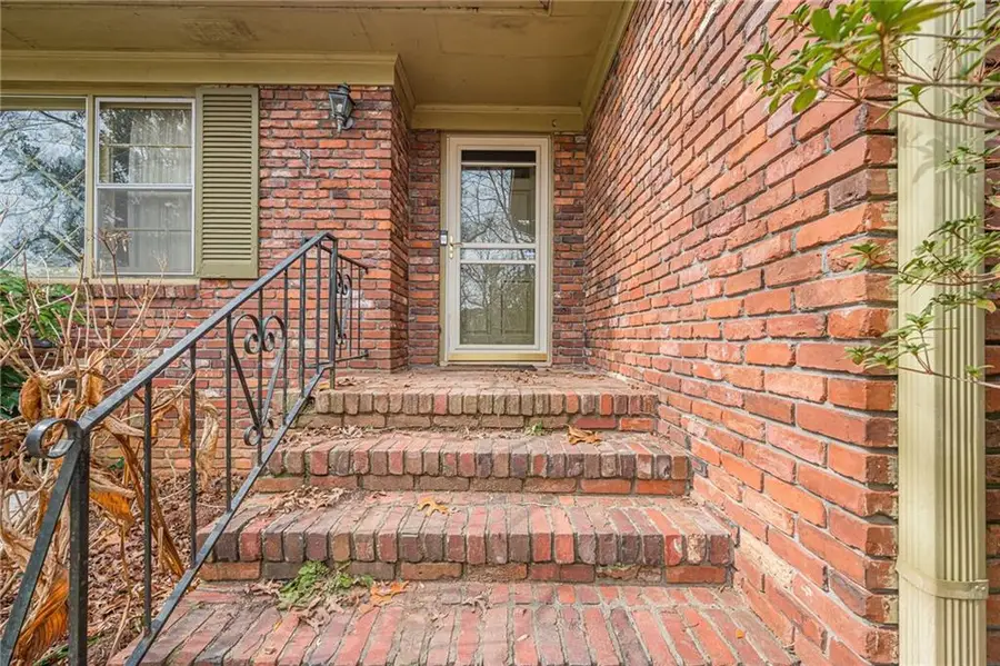 1522 SW Wilson Circle, Marietta, GA 30064 - Image #3