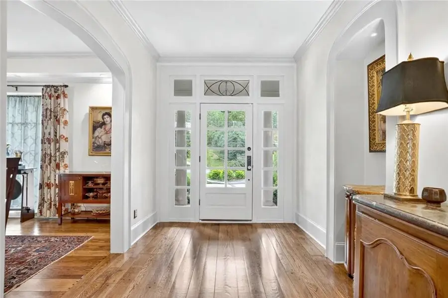 3230 W Andrews Drive Nw, Atlanta, GA 30305 - #3