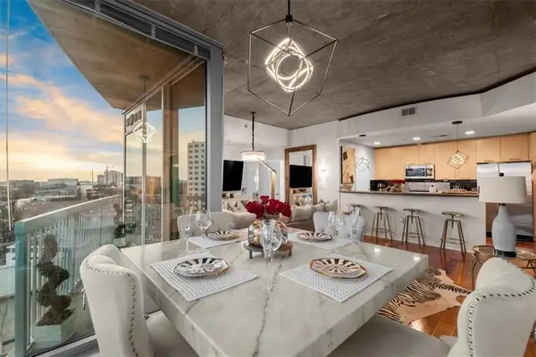 3324 Peachtree Road Ne #902, Atlanta, GA 30326