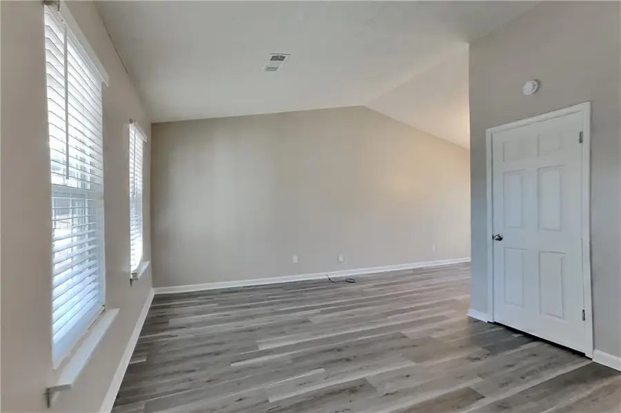 3391 Timbercreek Drive, Lawrenceville, GA 30044 - Image #3