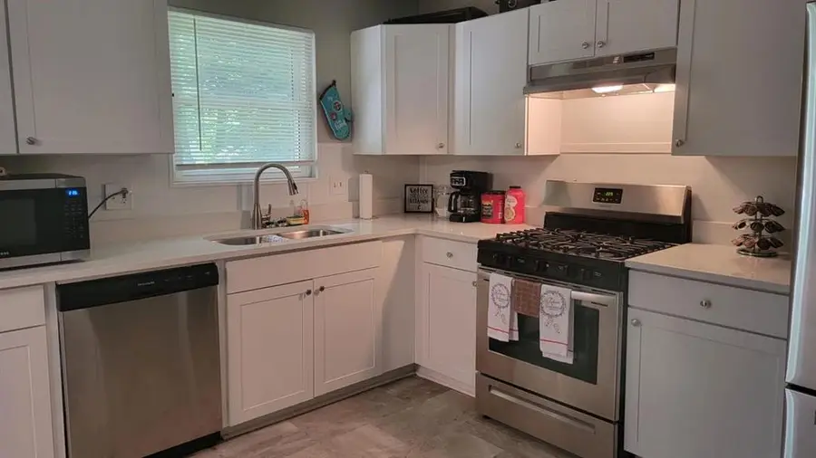 6480 Buckhurst Trail, Atlanta, GA 30349 - Image #2