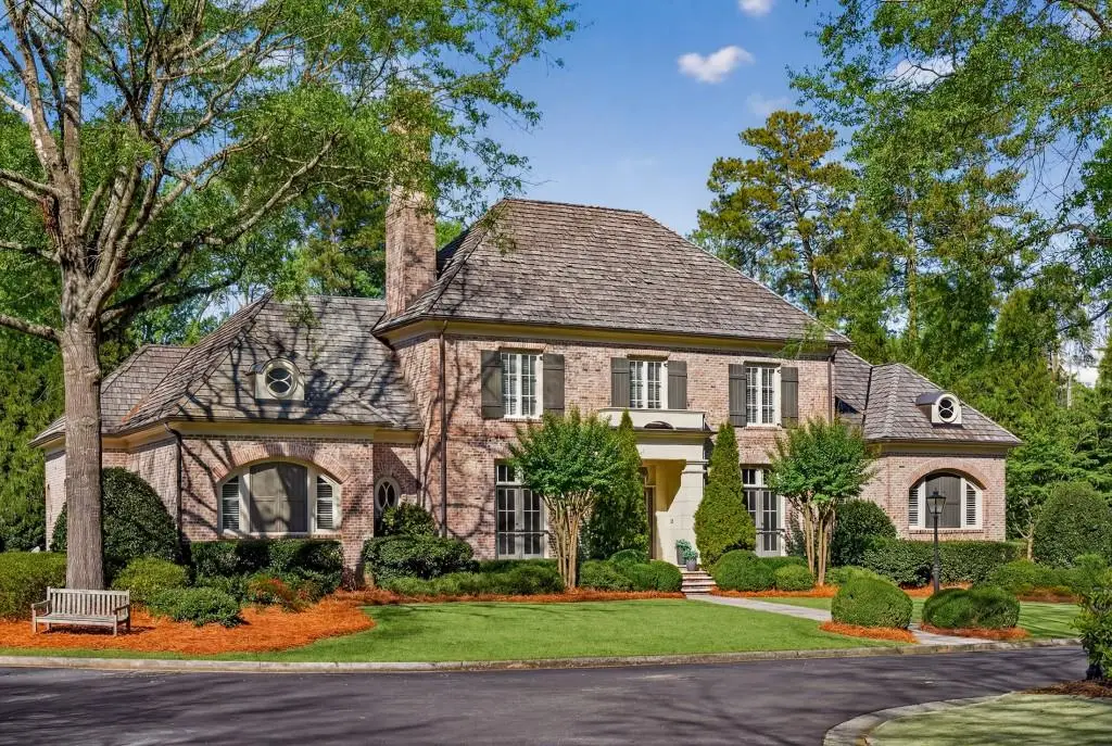 11 Leighton Court, Sandy Springs, GA 30327 - Image #1