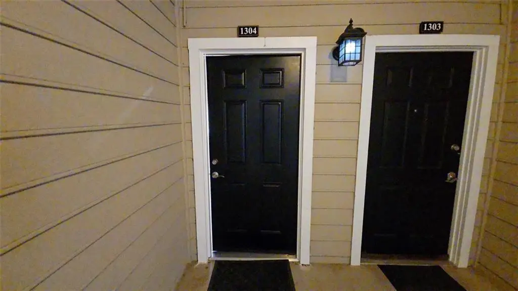 1250 Parkwood Circle Se #1304, Atlanta, GA 30339 - Image #1