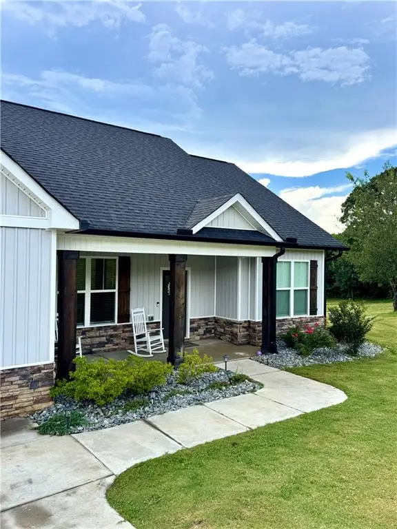 170 Willow Haven Street Se, Calhoun, GA 30701 - Image #2