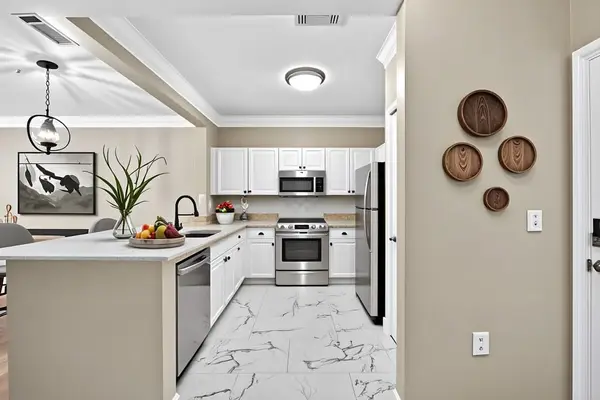 1850 Cotillion Drive #3304, Dunwoody, GA 30338