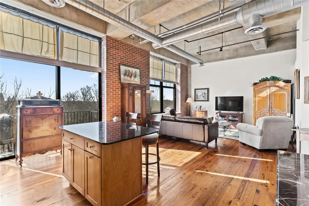 6105 Blue Stone Road #307, Atlanta, GA 30328 - Image #1