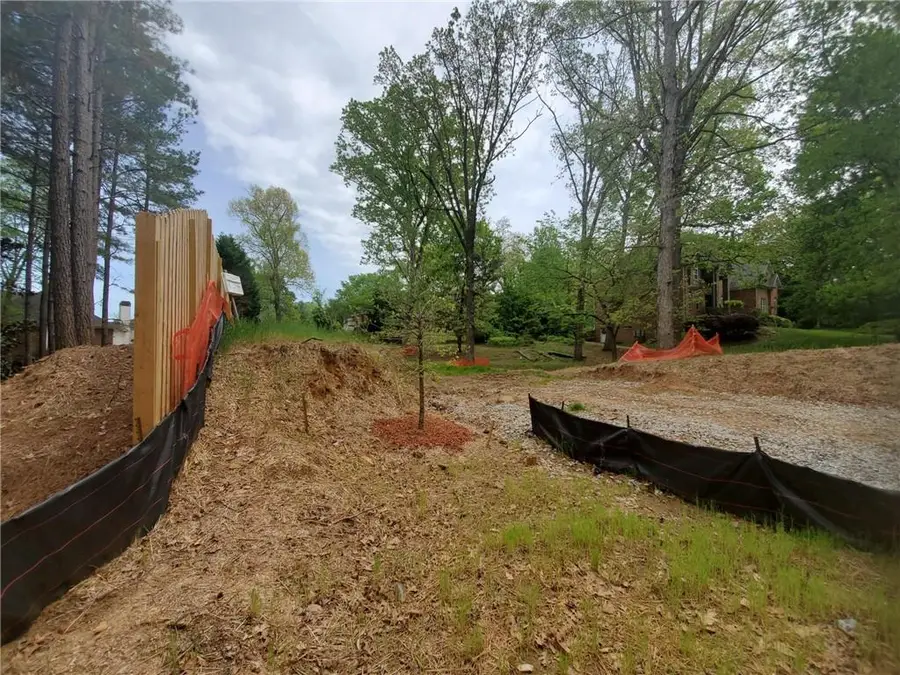 1206 Windsor Parkway Ne, Brookhaven, GA 30319 - Image #3