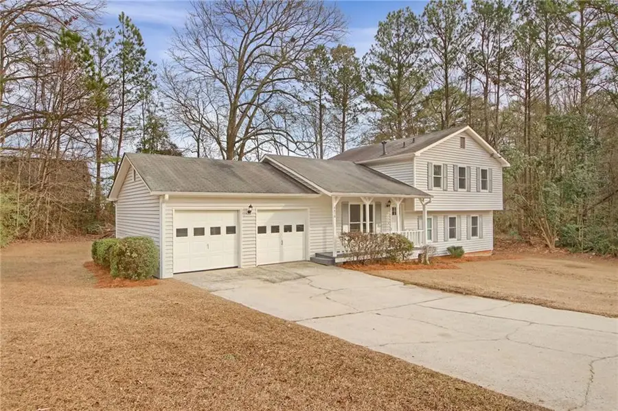 6470 Meadow Lark Drive, Riverdale, GA 30296 - Image #2