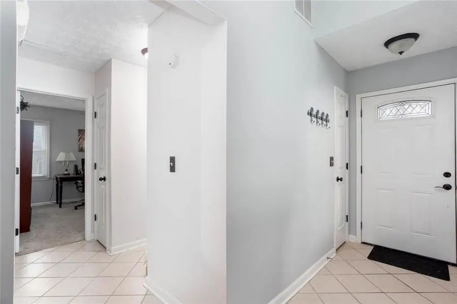 4810 Shallow Farm Drive Ne, Kennesaw, GA 30144 - Image #3