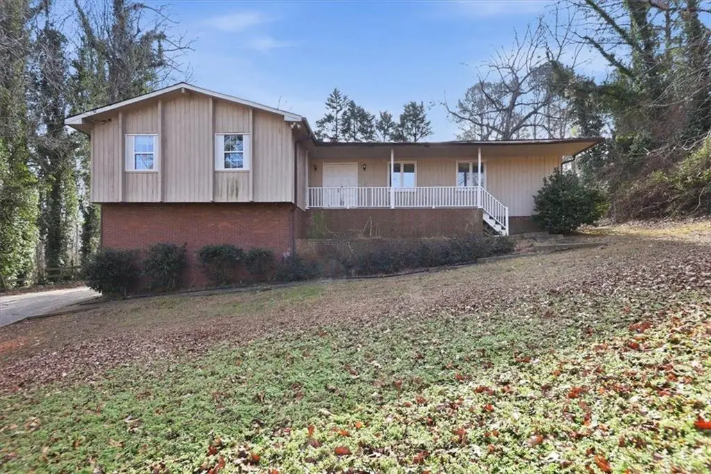 8986 Mandarin Drive, Jonesboro, GA 30236 - Image #1