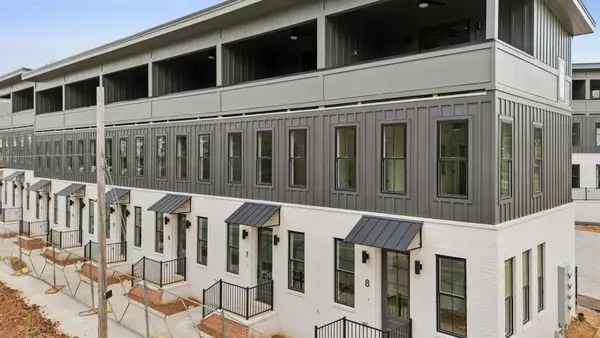 1160 Boulevard Se #8, Atlanta, GA 30312