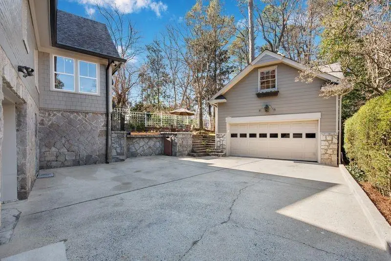 2266 Howell Mill Road Nw, Atlanta, GA 30318 - #3