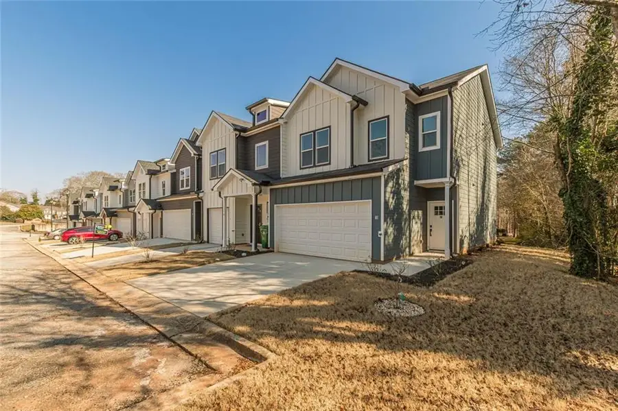4011 Redan Road #10, Stone Mountain, GA 30083 - Image #2
