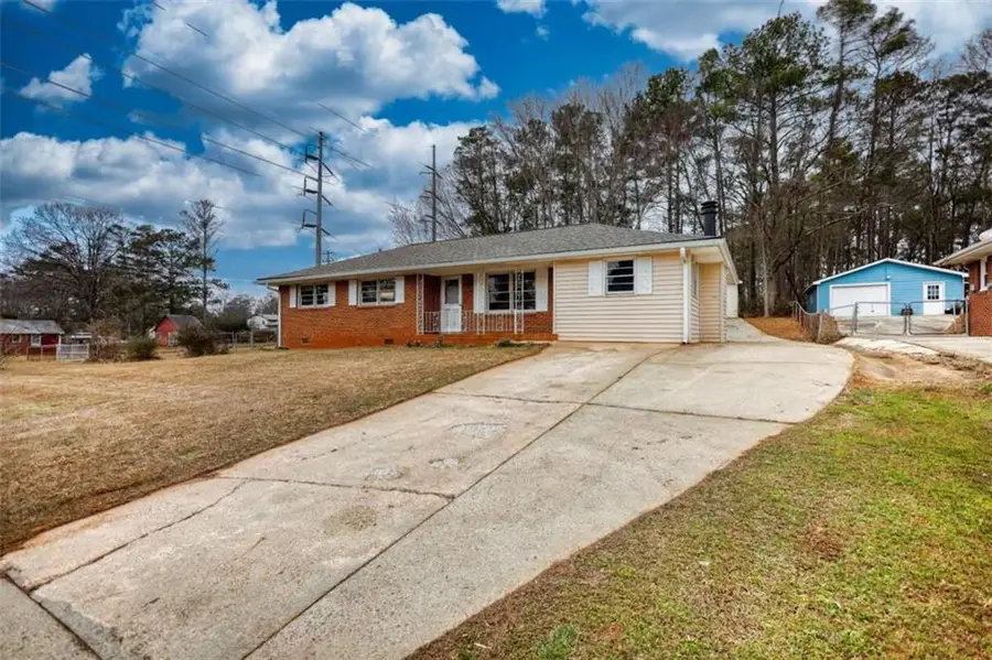 1924 Mural Circle, Morrow, GA 30260 - Image #3