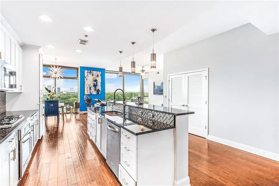 270 17th Street Nw #1409, Atlanta, GA 30363 - #3
