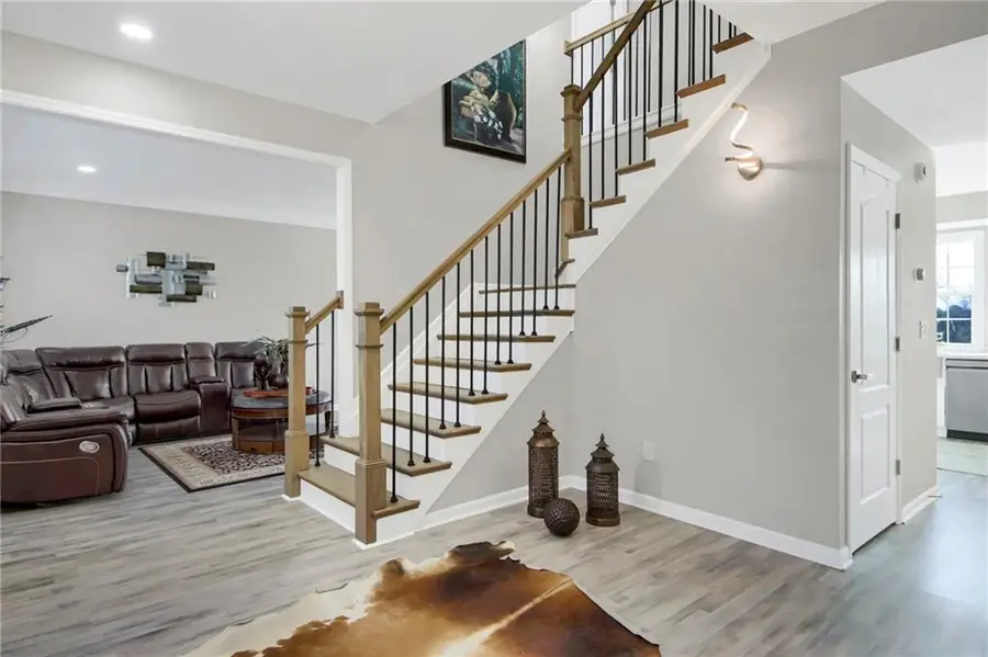 1010 Vinebrook Lane, Alpharetta, GA 30005 - Image #3