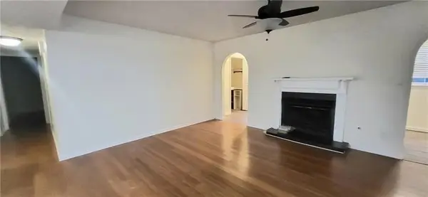 2105 N Forest Trail Ne, Dunwoody, GA 30338