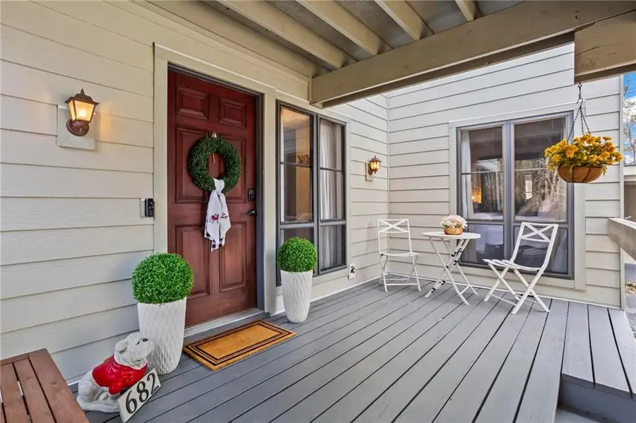 682 Highland Court, Marietta, GA 30068 - Image #3