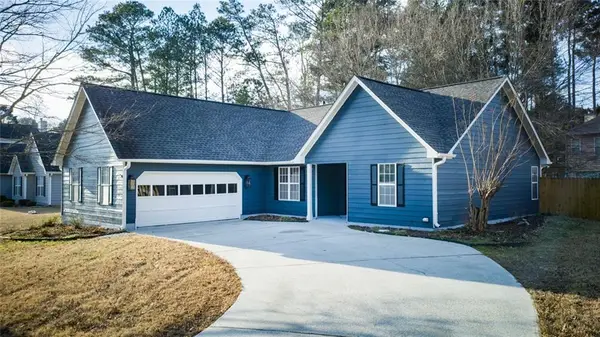 1255 Summit Point Lane, Snellville, GA 30078