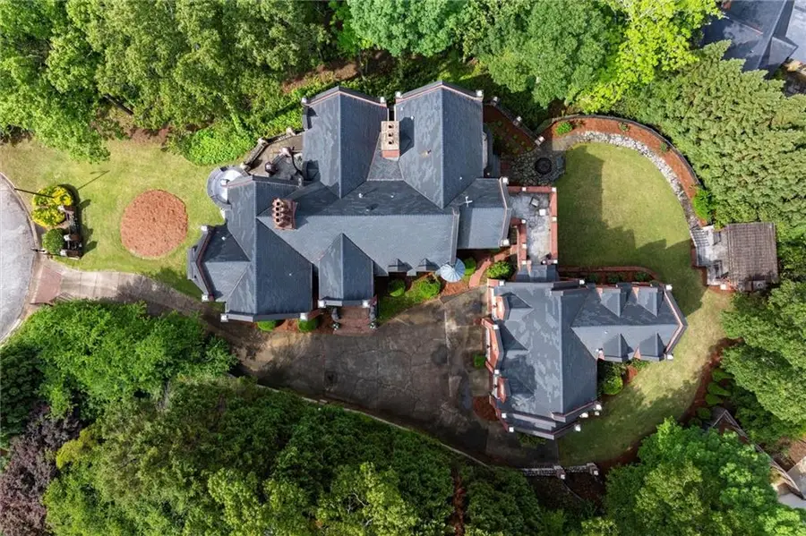 3863 Streamside Drive S, Marietta, GA 30067 - Image #3