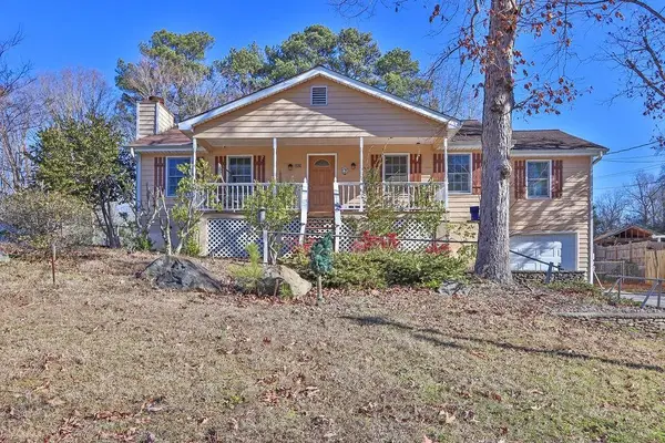 869 Falcon Crest Drive, Lawrenceville, GA 30043