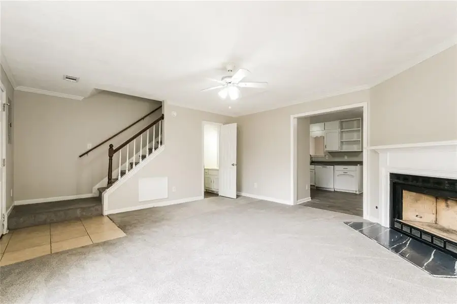 5713 Wells Circle, Stone Mountain, GA 30087 - #3