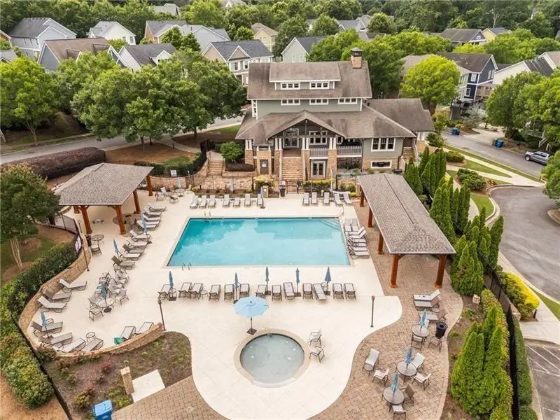 1533 Gilstrap Lane Nw, Atlanta, GA 30318 - Image #2