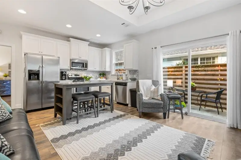 423 Palmetto Street, Saint Simons, GA 31522 - #2