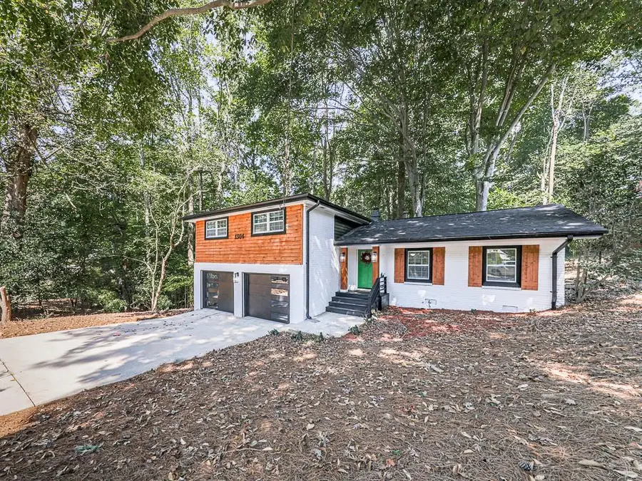 1564 Bubbling Creek Road, Brookhaven, GA 30319 - #2