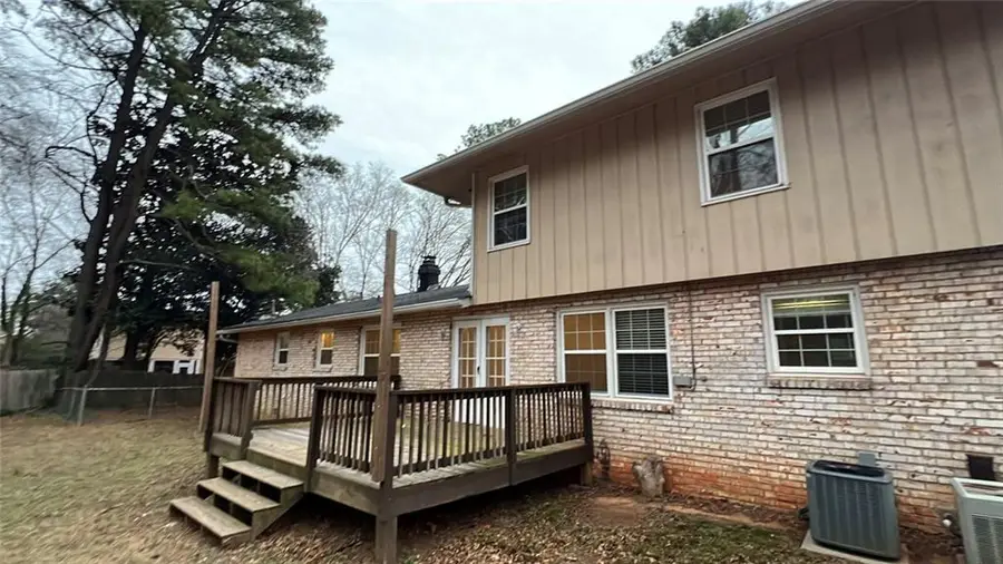2507 Robin Hood Place, Marietta, GA 30068 - Image #2
