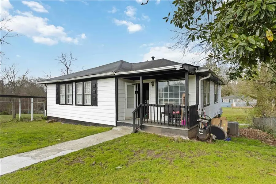 151 N Church Street, Buford, GA 30518 - #3