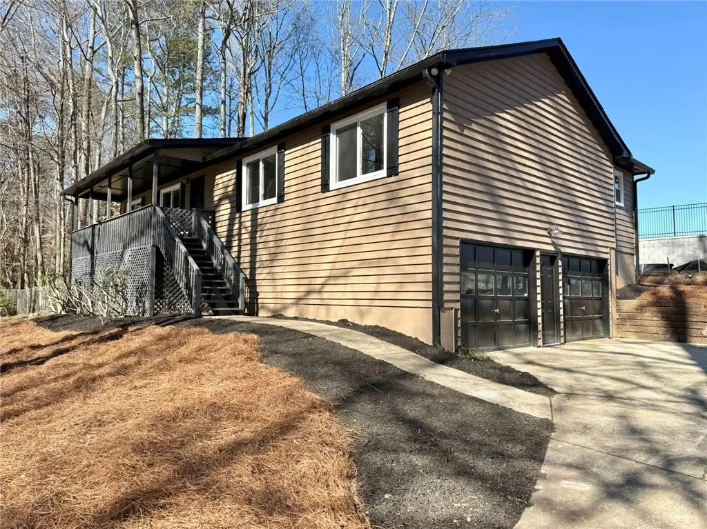 3851 Riding Woods Court Sw, Powder Springs, GA 30127 - Image #1