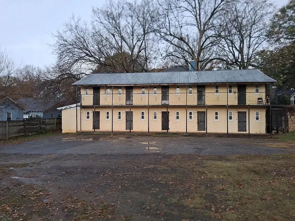 1181 Garibaldi St Sw, Atlanta, GA 30310 - Image #1