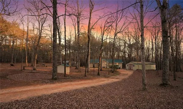 27 Hawk Trail, Newborn, GA 30056