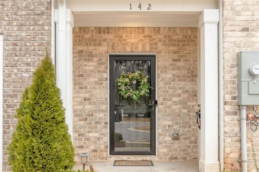 142 Hampton Circle, McDonough, GA 30253 - Image #3