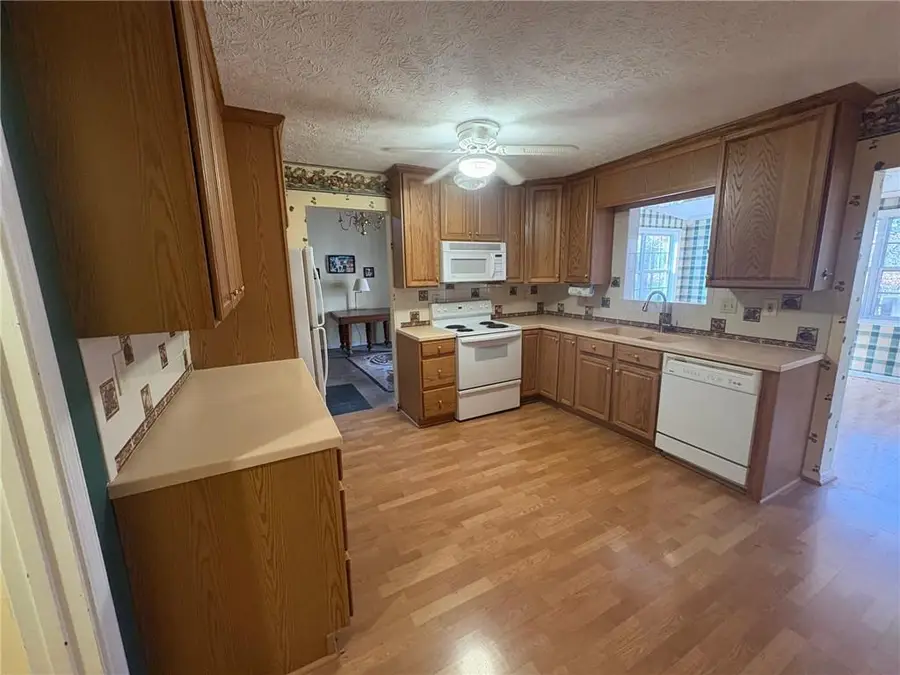 835 Greenvine Trace, Roswell, GA 30076 - Image #3